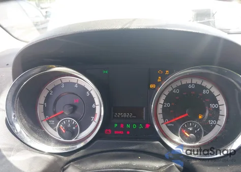 2016 Dodge Grand Caravan Sxt from USA, damaged, VIN 2C4RDGCG5GR352827